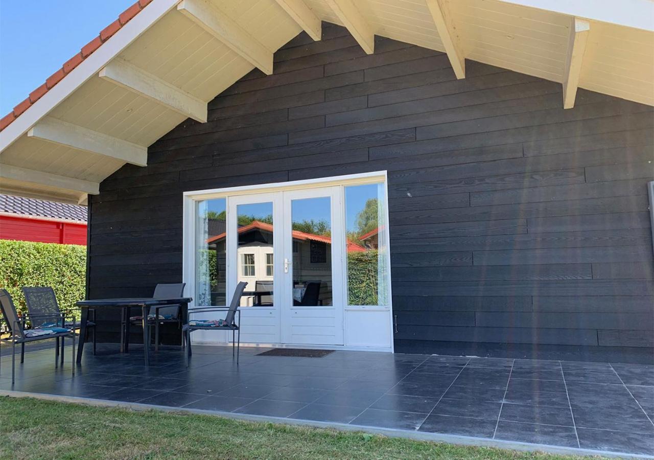 Chaletparc Krabbenkreek Zeeland - Chalet 214 Sint Annaland Bagian luar foto